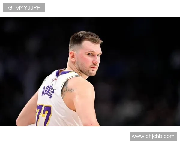 湖人输老鹰遭1喜3忧！艾顿梦游，东契奇心情动摇，范德彪无投篮！